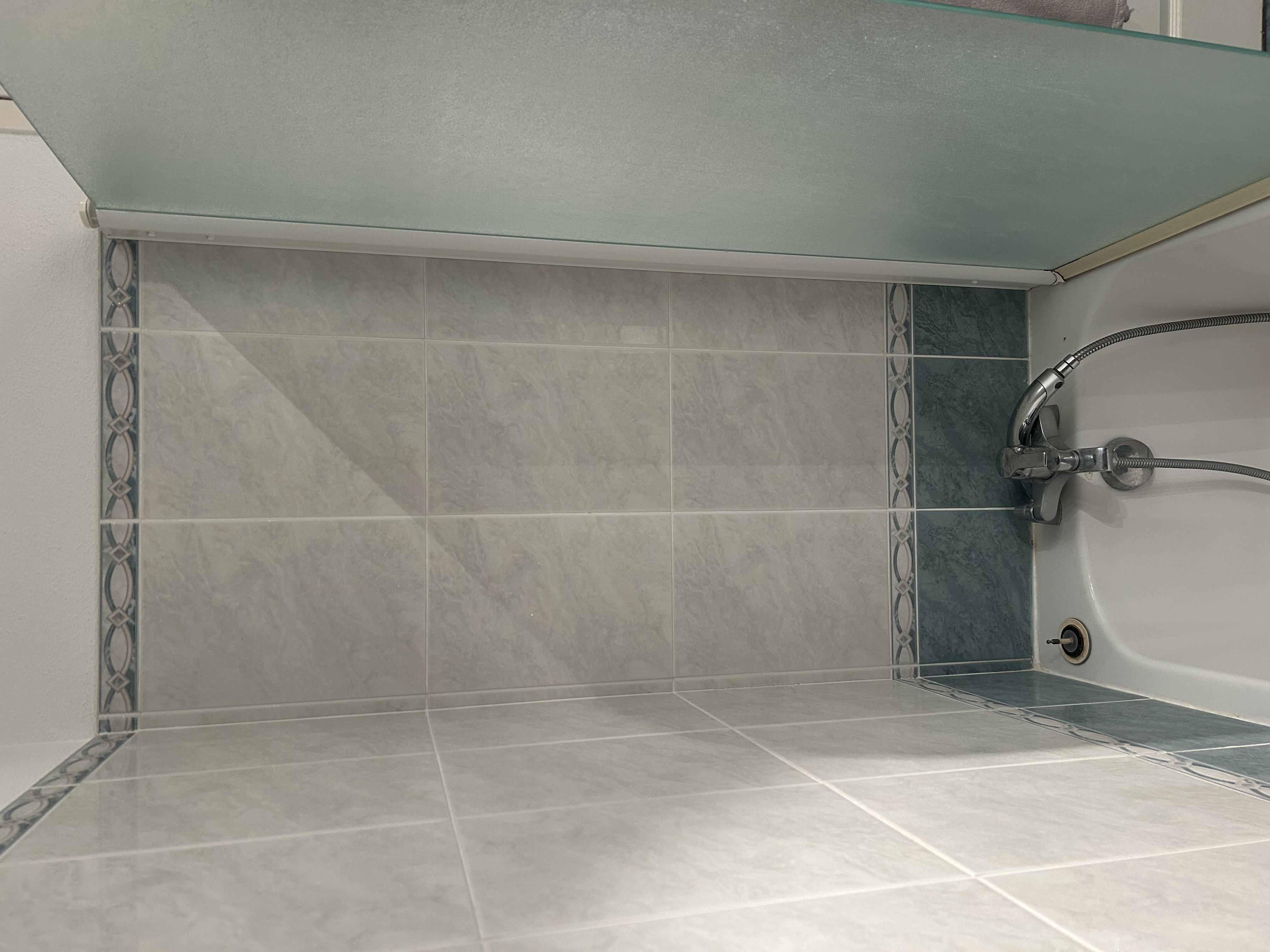 Installation barre de douche - avant